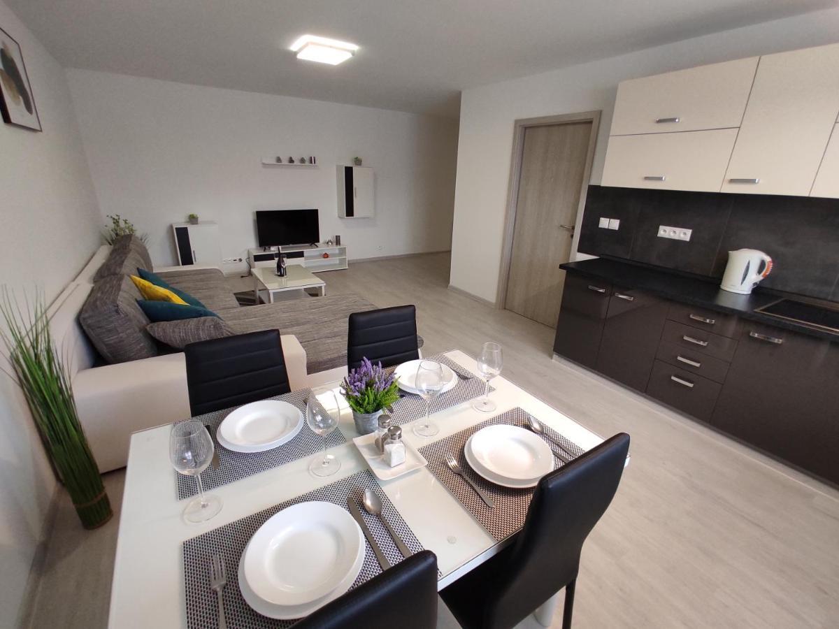 Apartmány Bytča Exterior foto
